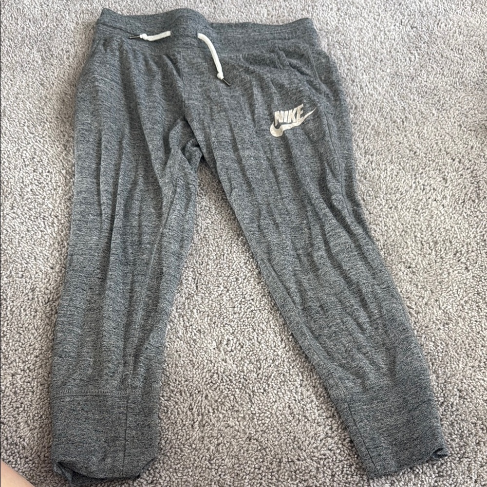 Nike Gray Capris Elastic Cuffs Drawstring Waist